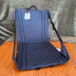 REI Folding Trail/Stadium Seat NWT